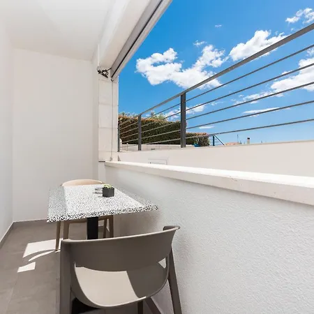 Steffi Apartment Baska Voda