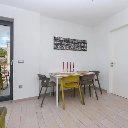 Steffi Appartement Baška Voda