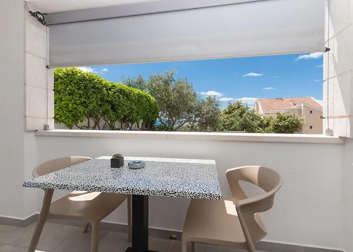 Steffi Apartman Baška Voda